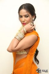 Poonam Pandey Malini and Co Press Meet